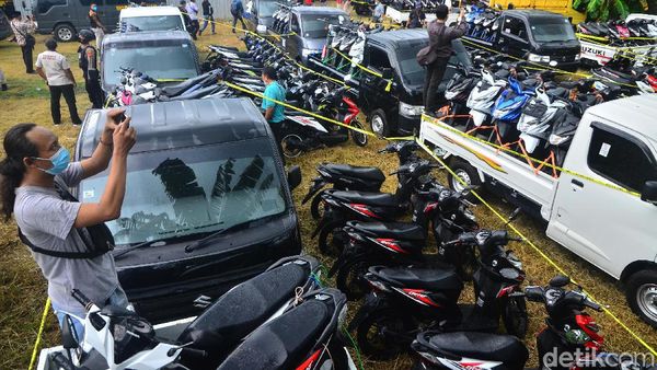 Penampakan Ratusan Kendaraan Bodong yang Diamankan di Pati