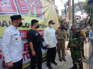 Usai di Bekasi, Kini Jakcloth Tangerang Juga Disegel Gegara Kerumunan Usai di Bekasi, Kini Jakcloth Tangerang Juga Disegel Gegara Kerumunan