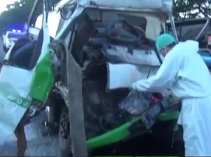 Sopir Truk Tangki Tewas Terjepit Usai Tabrak Tronton di Jalur Poros Lamongan