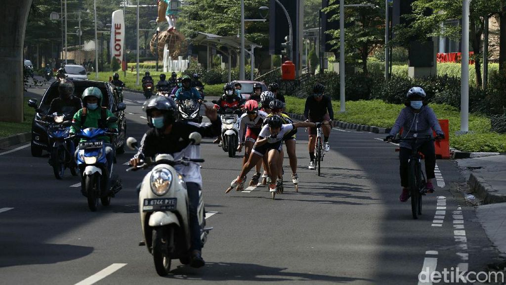 Menikmati Cuaca Jakarta yang Cerah Berawan