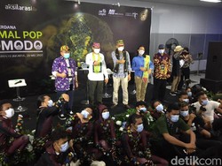 Sandiaga Sulap Stasiun MRT Tempat Wisata Labuan Bajo