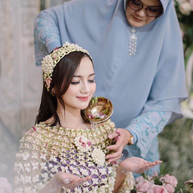 Nanda arsyinta siraman