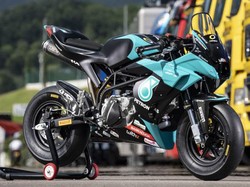 Motor Kecil ala Tunggangan Valentino Rossi, Terbatas Cuma 46 Unit