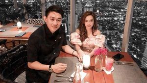Resmi Menikah, Ini Momen Ifan Seventeen dan Citra Monica saat Makan Malam Romantis