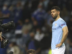 Mata Sembab Sergio Aguero