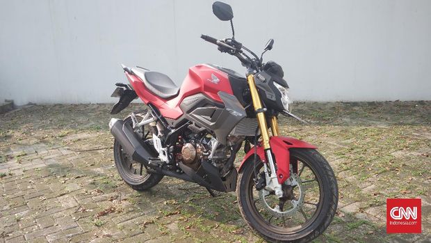 Honda CB150R Streetfire 2021