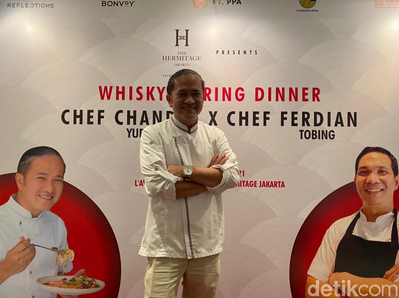 Kolaborasi Chef Chandra dan Chef Ferdian Sajikan Wagyu 7+ dengan Kura Whisky