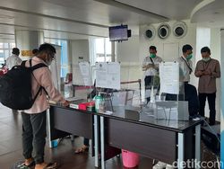 Sudah Vaksin 2 Dosis Kan? Naik Pesawat di Jawa-Bali Tak Perlu Lagi PCR
