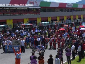 Momen Penghormatan Pembalap MotoGP Untuk Jason Dupasquier