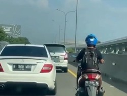 Motor Berpelat Bodong Masuk Tol Jagorawi