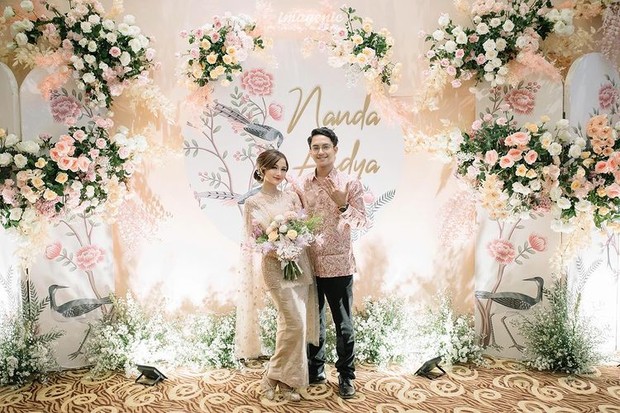 Nanda Arsyinta & Ardya Tridwantoro/sumber: Instagram.com/Ardya.th Nanda Arsyinta & Ardya Tridwantoro lamaran