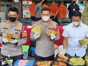Pabrik Narkoba di Bogor Digerebek, 100 Kg Lebih Tembakau Sintetis Disita