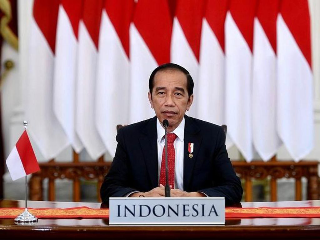 Sentil Kampanye Hitam Berkedok Isu Lingkungan, Jokowi: Harus Jelas! Sentil Kampanye Hitam Berkedok Isu Lingkungan, Jokowi: Harus Jelas!