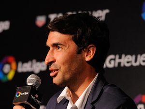 Jika Raul Gantikan Zinedine Zidane di Real Madrid, Cocok Enggak?