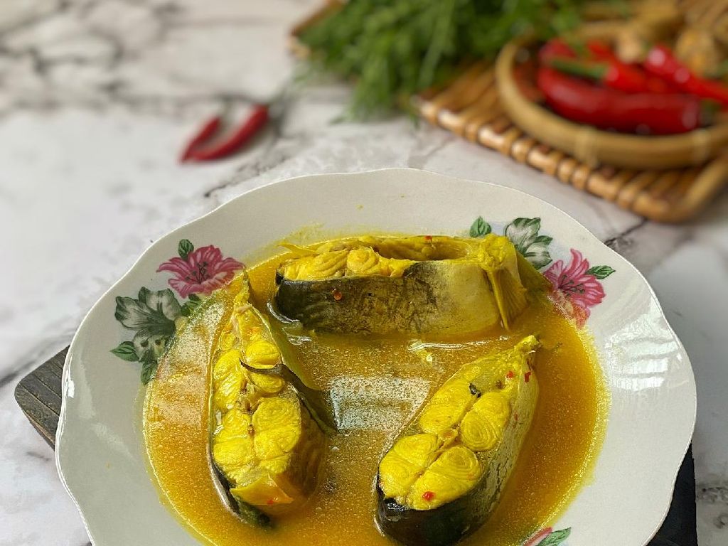 Resep Ikan Patin Bumbu Kuning Tanpa Santan yang Gurih Segar Resep Ikan Patin Bumbu Kuning Tanpa Santan yang Gurih Segar