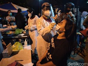 Kerap Langgar Prokes, Alun-alun Kidul Solo Jadi Sasaran Rapid Antigen Kerap Langgar Prokes, Alun-alun Kidul Solo Jadi Sasaran Rapid Antigen