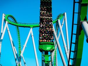 Asyik, Bebas Masker di Universal Orlando