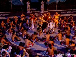 Mengenal Tari Kecak dari Bali: Sejarah, Makna, dan Keunikannya