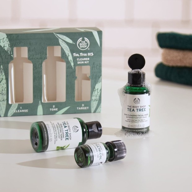 Tea Tree Oil/instagram.com/thebodyshopindo Ingredients Skincare yang Bagus untuk Kulit Berjerawat