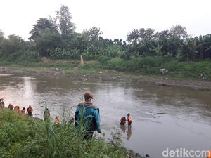 Tragis! ABG Ini Hanyut di Bengawan Solo Gegara Ingin Selamatkan Itik