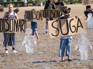 26 Patung Es Anak-anak Soroti KTT Iklim PBB