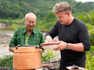 5 Kontroversi Nasi Padang dan Rendang yang Pernah Viral 5 Kontroversi Nasi Padang dan Rendang yang Pernah Viral