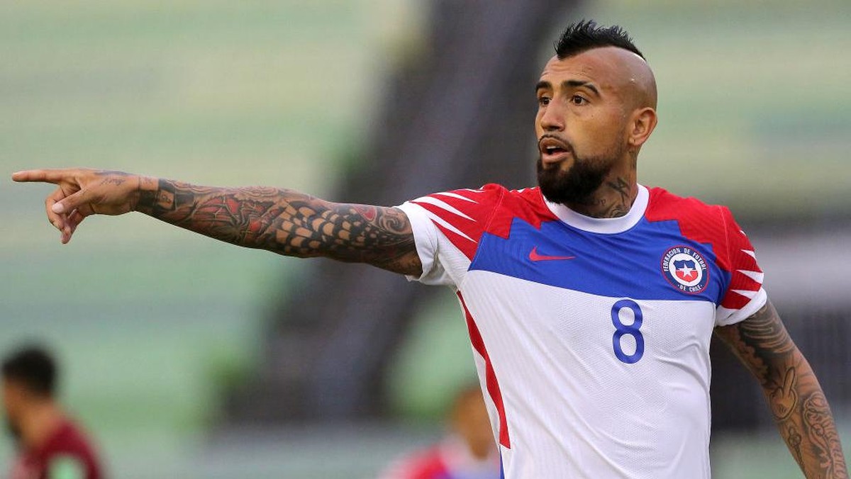 Arturo Vidal positif covid-19, dirawat di rumah sakit (Getty Images/Edilzon Gamez)