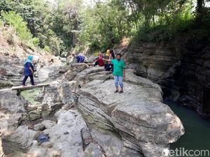 Pesona Jogja Nggak Habis-habis, Ada Batu Kapal di Bantul yang Asri Nih