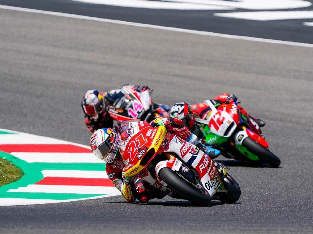 Hasil Tim Indonesia di Moto2 Italia: 1 Rider Raih Sebiji Poin Hasil Tim Indonesia di Moto2 Italia: 1 Rider Raih Sebiji Poin