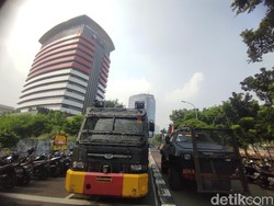 Suasana KPK Jelang Pelantikan Pegawai Jadi ASN, Barracuda Siaga