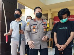 Hunus Samurai untuk Konten Video, Pelajar SMP di Surabaya Diamankan