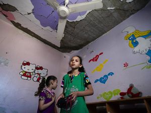 Potret Pilu Anak-anak Gaza Ratapi Kamar Tidurnya Hancur