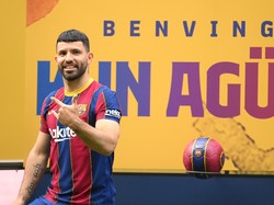 Pindah ke Barcelona, Sergio Aguero Langsung Beli Mobil Sport Baru