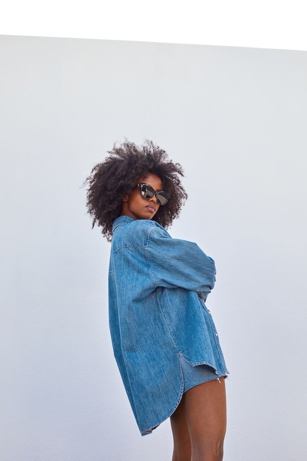 Foto: www2.hm.com Kemeja dan celana pendek denim.