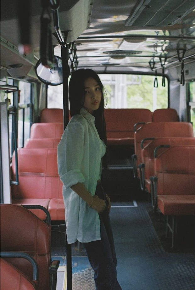 Debut Solo, Gaya 90an Joy Red Velvet di Album 'Hello' Bikin Nostalgia