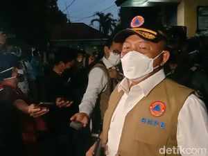 Ketua Satgas COVID-19 soal Desakan Lockdown: PPKM Mikro Masih Efektif Ketua Satgas COVID-19 soal Desakan Lockdown: PPKM Mikro Masih Efektif
