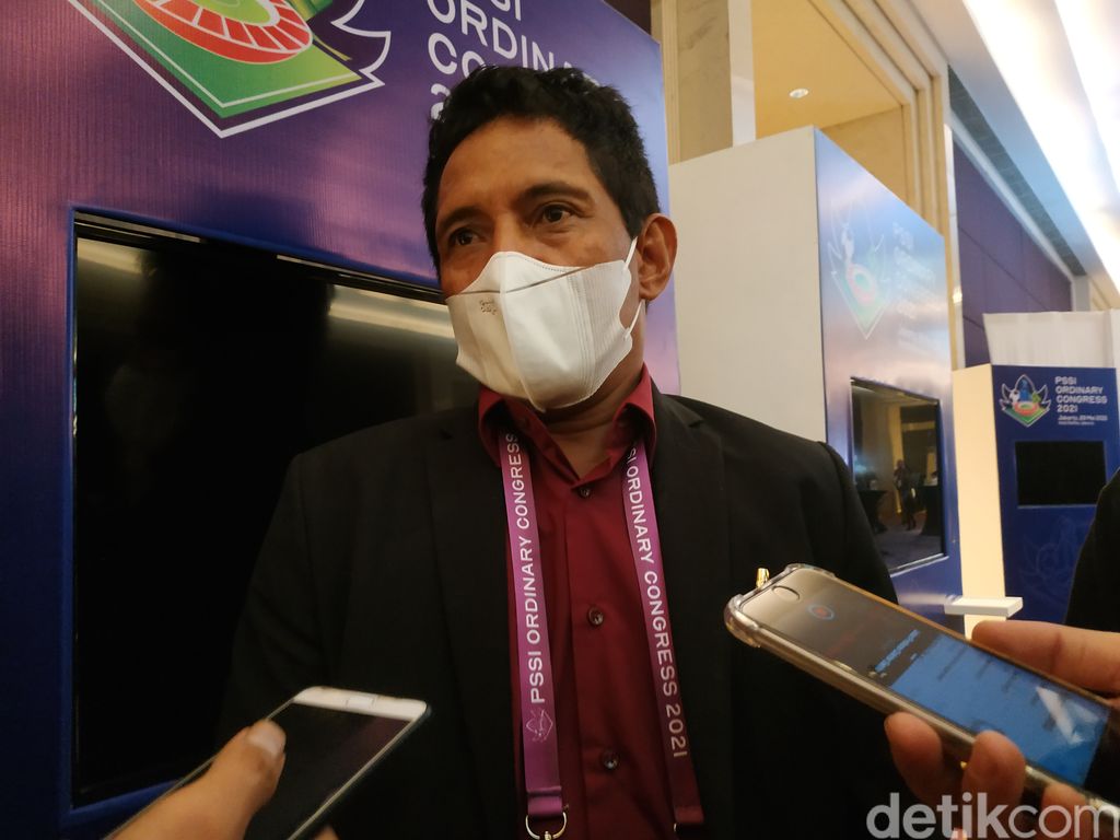 Manajer Persipura Ridwan Madubun Bento.