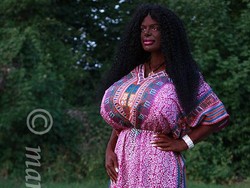 Obsesi Wanita Ini Tak Masuk Akal, Ingin Punya Dada Sebesar Kapal Titanic