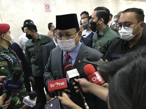 Prabowo Blak-blakan soal Heboh Anggaran Alutsista Rp 1.700 Triliun Prabowo Blak-blakan soal Heboh Anggaran Alutsista Rp 1.700 Triliun