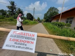 Dusun di Karawang Lockdown Akibat 17 Warganya Positif Corona
