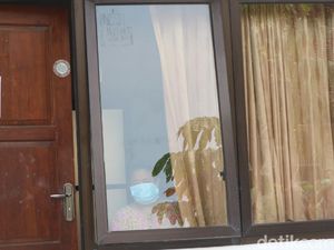 Corona Ngamuk di Kudus, Relawan Dikerahkan Bantu Pemakaman Jenazah Corona Ngamuk di Kudus, Relawan Dikerahkan Bantu Pemakaman Jenazah