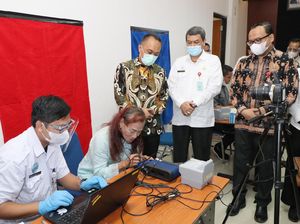 Dukcapil Beri e-KTP ke Transgender, Jenis Kelamin Laki-laki atau Perempuan Dukcapil Beri e-KTP ke Transgender, Jenis Kelamin Laki-laki atau Perempuan