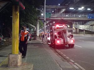 Pemkot Jakpus Kaji Pembatas Trotoar di Rawasari yang Jadi Area Parkir Pemkot Jakpus Kaji Pembatas Trotoar di Rawasari yang Jadi Area Parkir