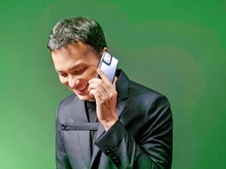 Pertimbangan Nicholas Saputra Saat Memilih HP