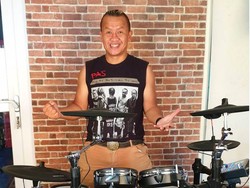 Sandy PAS Band Jelaskan Kondisinya Sebelum Dilarikan ke RS karena Pendarahan