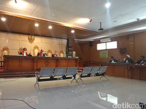 Kasus Penganiayaan Sopir Taksi Online, Habib Bahar Minta Dibebaskan Kasus Penganiayaan Sopir Taksi Online, Habib Bahar Minta Dibebaskan