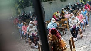 Zona Merah di Cilangkap Warga Divaksin Massal