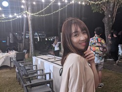 Ayana Shahab Eks JKT48 Doyan Bikin Konten Pakai HP