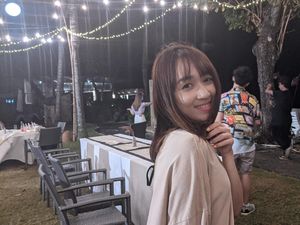 Ayana Shahab Eks JKT48 Doyan Bikin Konten Pakai HP Ayana Shahab Eks JKT48 Doyan Bikin Konten Pakai HP