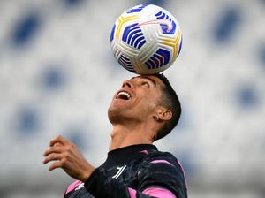 Messi Beli Hotel Baru, Cristiano Ronaldo Nggak Mau Kalah